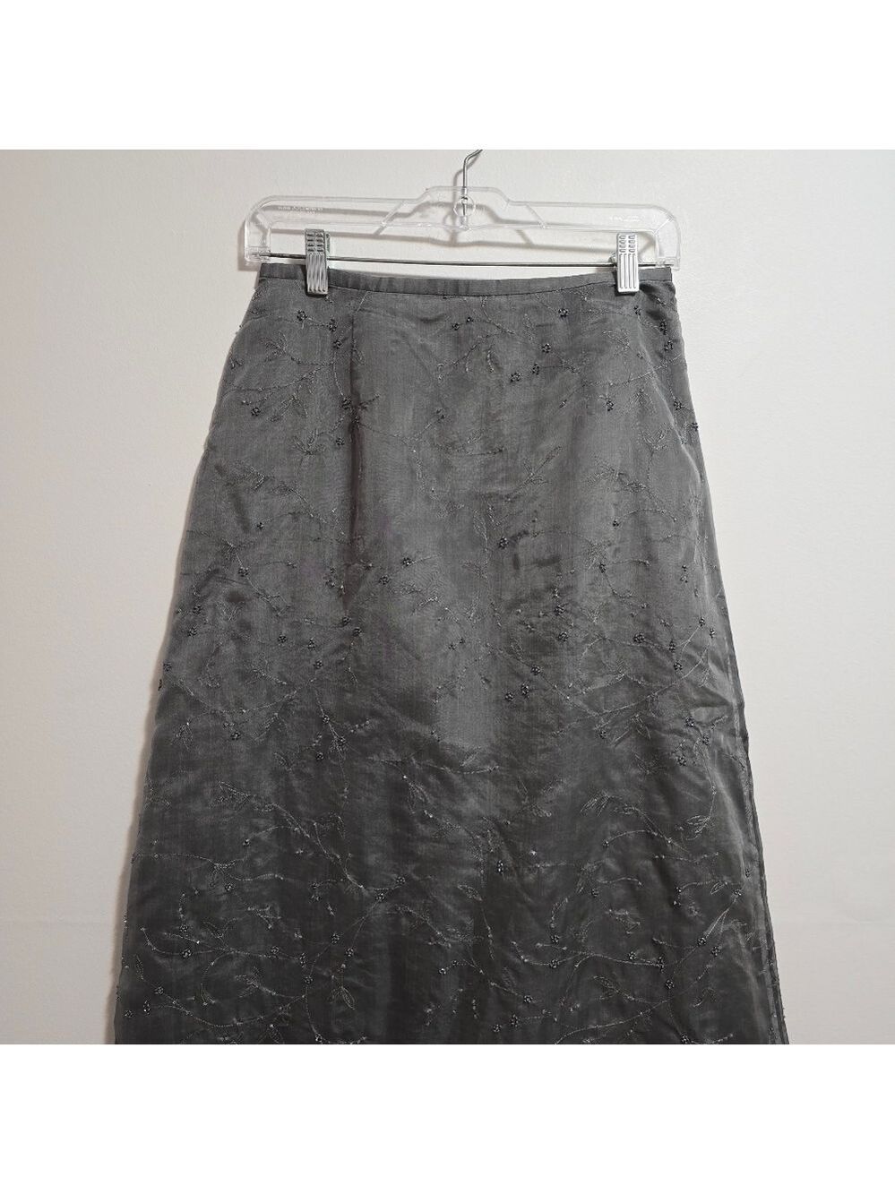 Vintage Anne Taylor 100% Silk Grey Embroidered Flora Pearl Maxi Skirt - Picture 2 of 10